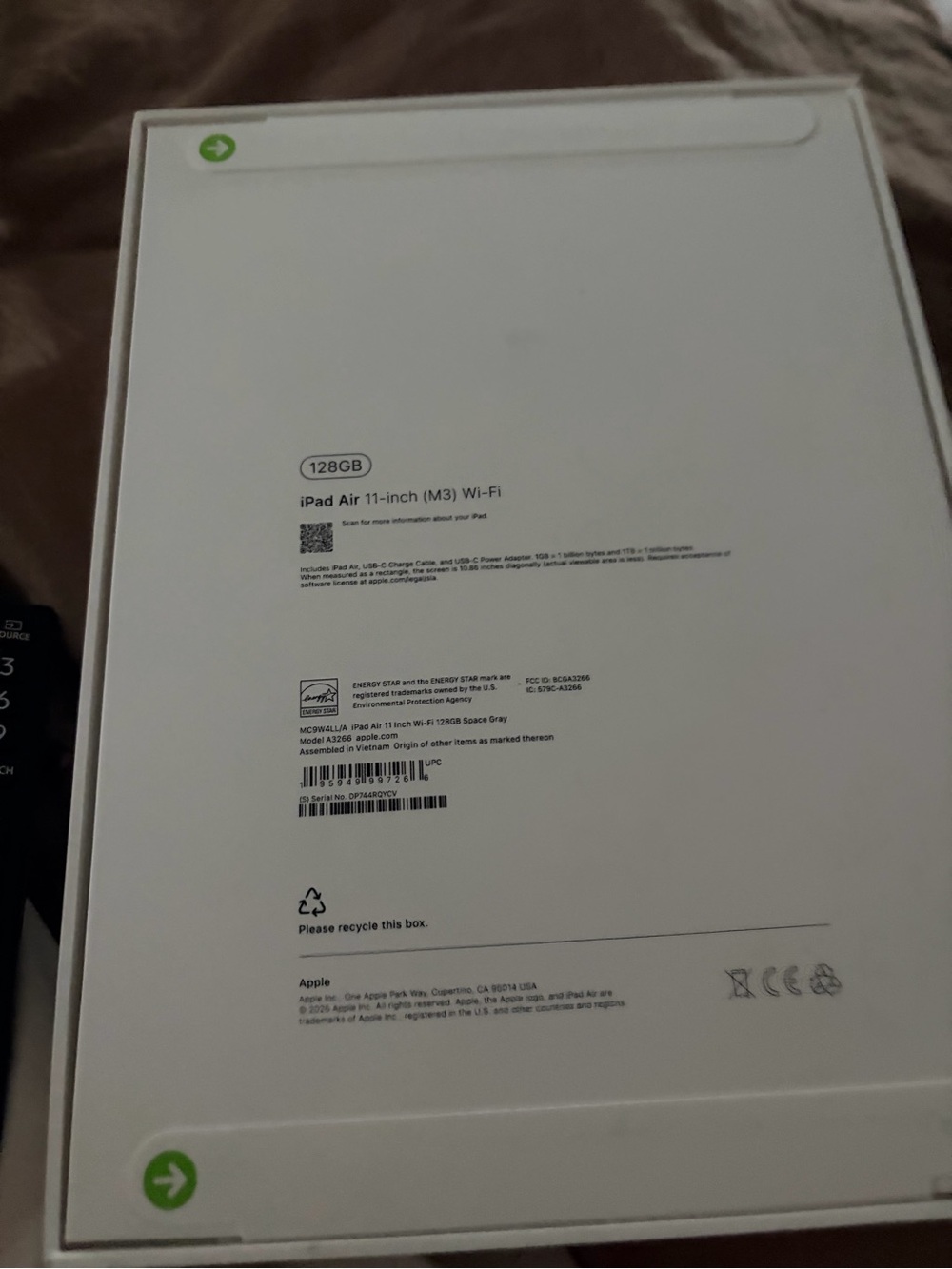 Apple iPad Air 11-inch (M3) 128GB - White Box with Green Accents - Picture 2 of 4
